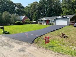 Best Concrete Driveway Installation  in Rocky River, OH